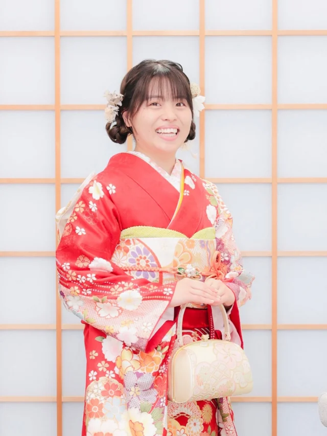 SAKURA|近江屋は創業「100周年」を迎えた老舗 呉服専門店です。